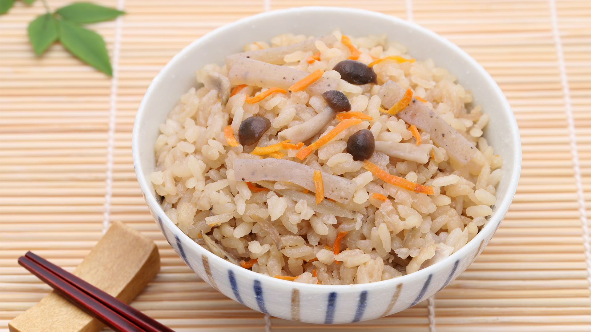 もち麦入り炊き込みごはん